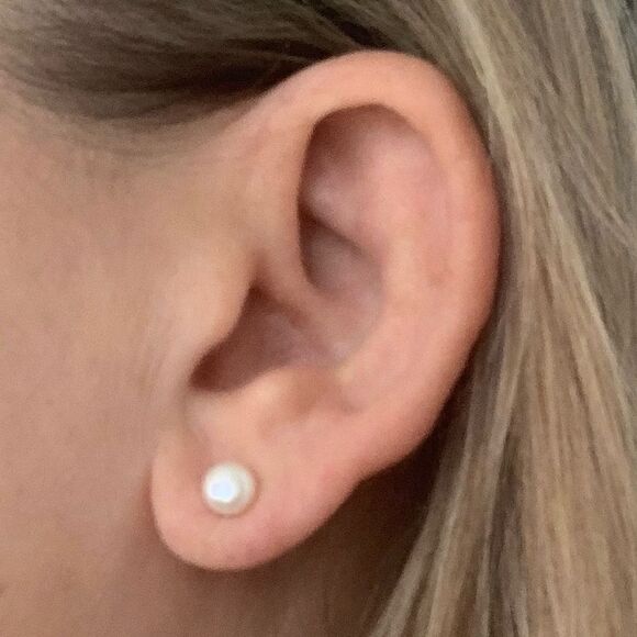 Men’s Small Genuine Freshwater Pearl Studs, Sterling Silver Unisex Gift Earrings - Picture 8 of 10